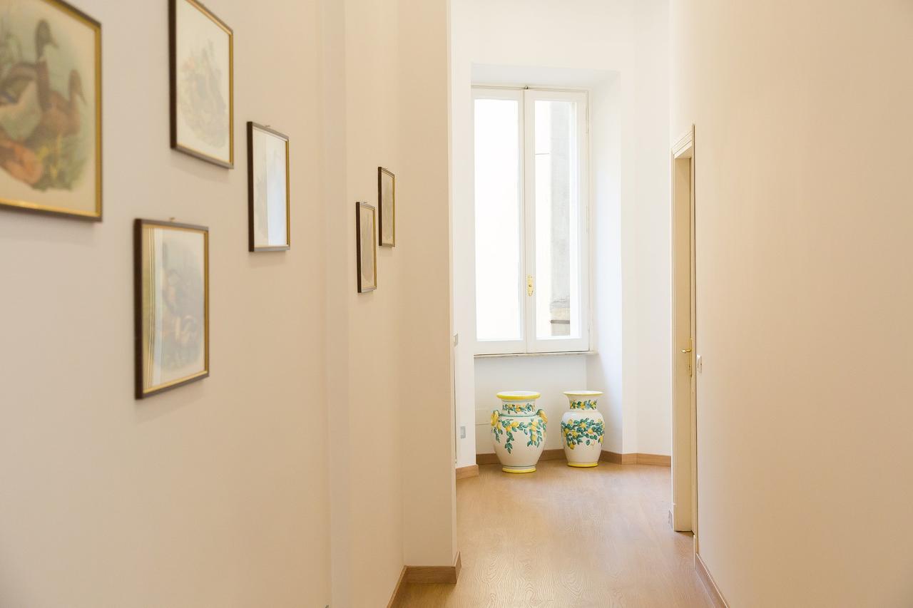 Prestigious Apartment Via Barberini Rome Luaran gambar