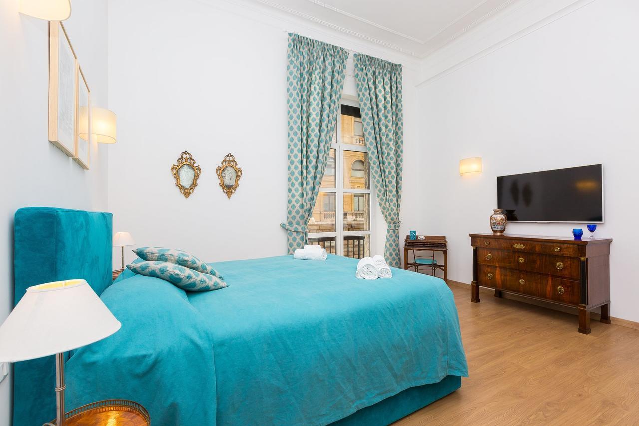 Prestigious Apartment Via Barberini Rome Luaran gambar