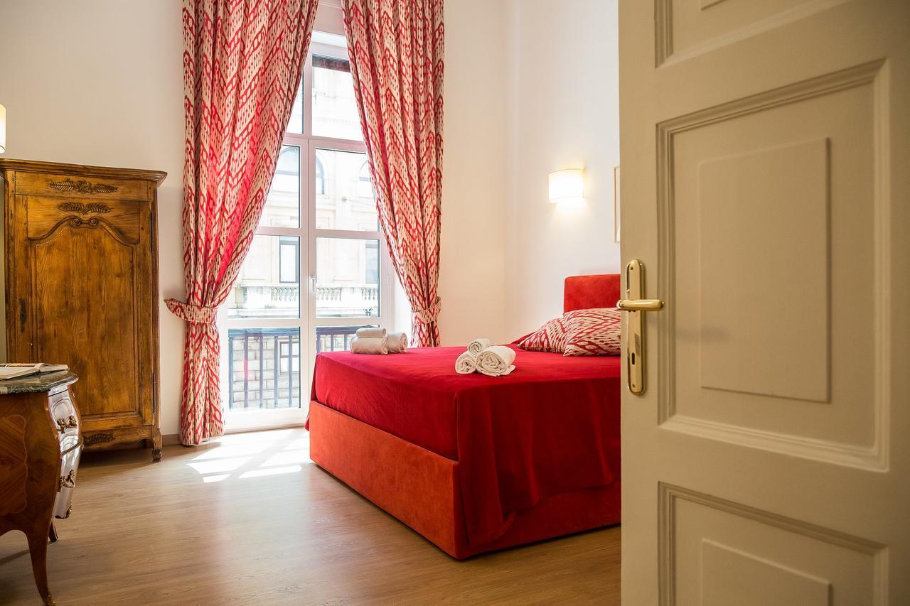 Prestigious Apartment Via Barberini Rome Luaran gambar