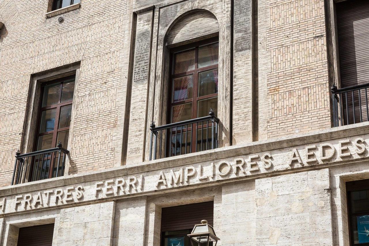 Prestigious Apartment Via Barberini Rome Luaran gambar