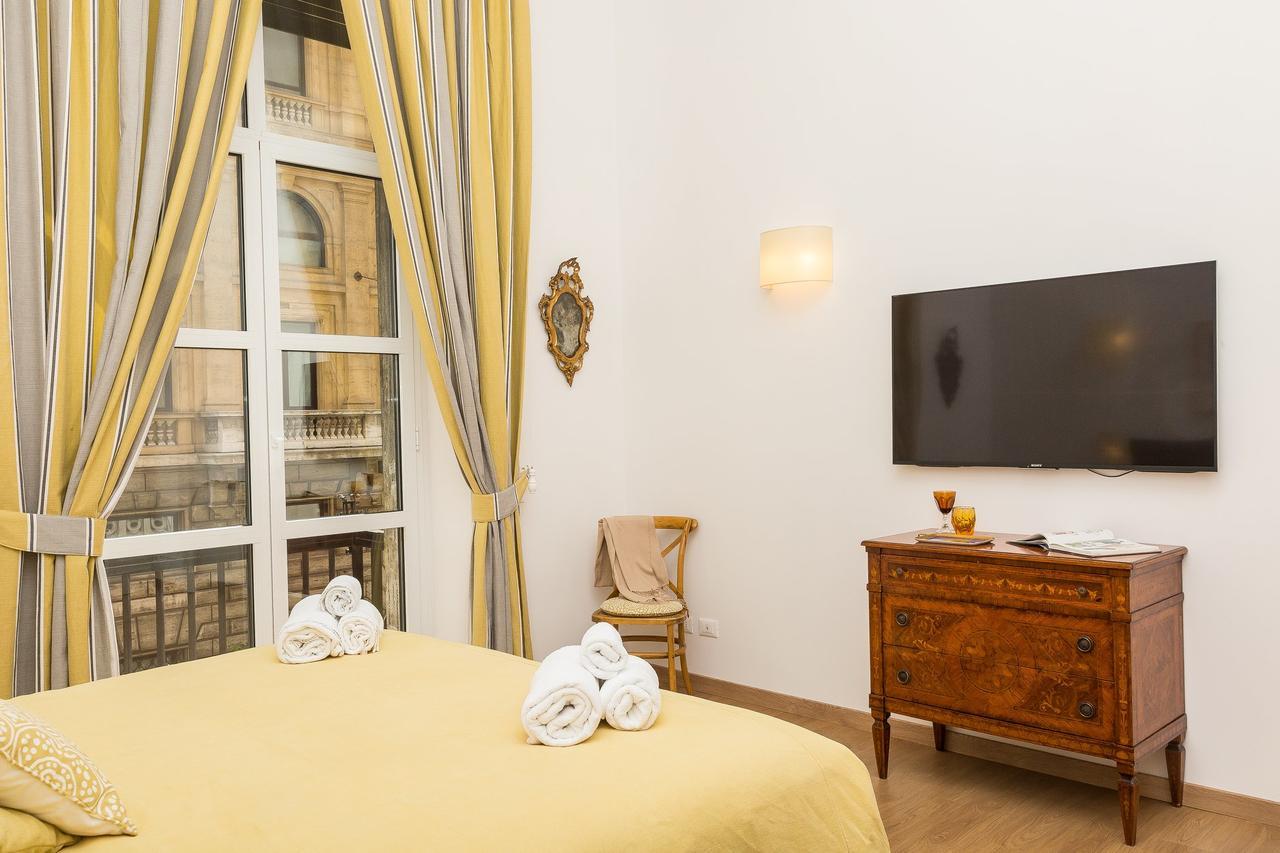 Prestigious Apartment Via Barberini Rome Luaran gambar